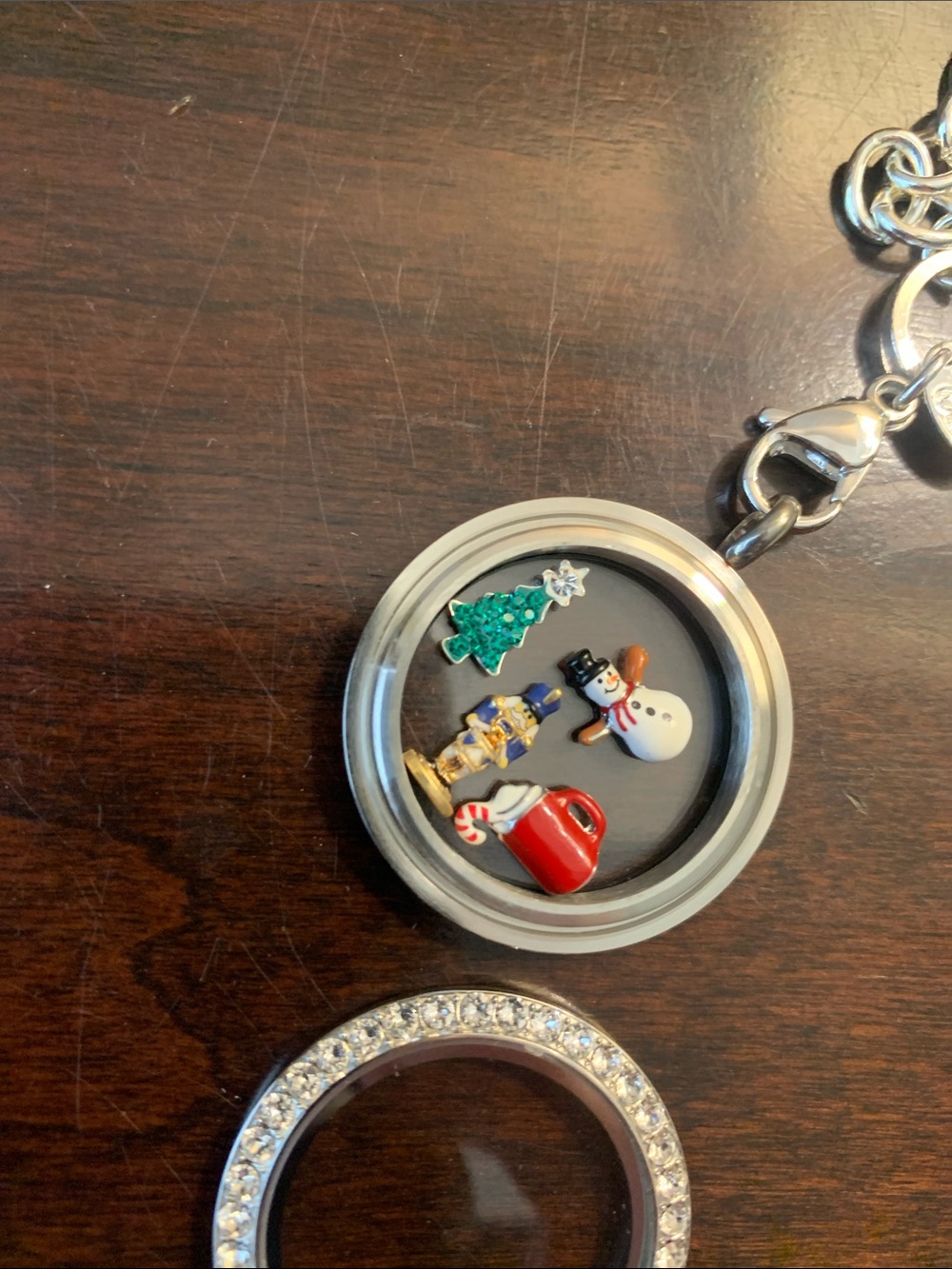 Origami Owl Silver-tone Holiday Locket Necklace with removable Charms - Picture 6 of 10